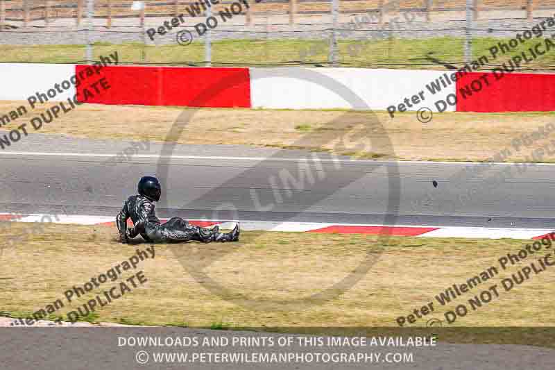 donington no limits trackday;donington park photographs;donington trackday photographs;no limits trackdays;peter wileman photography;trackday digital images;trackday photos